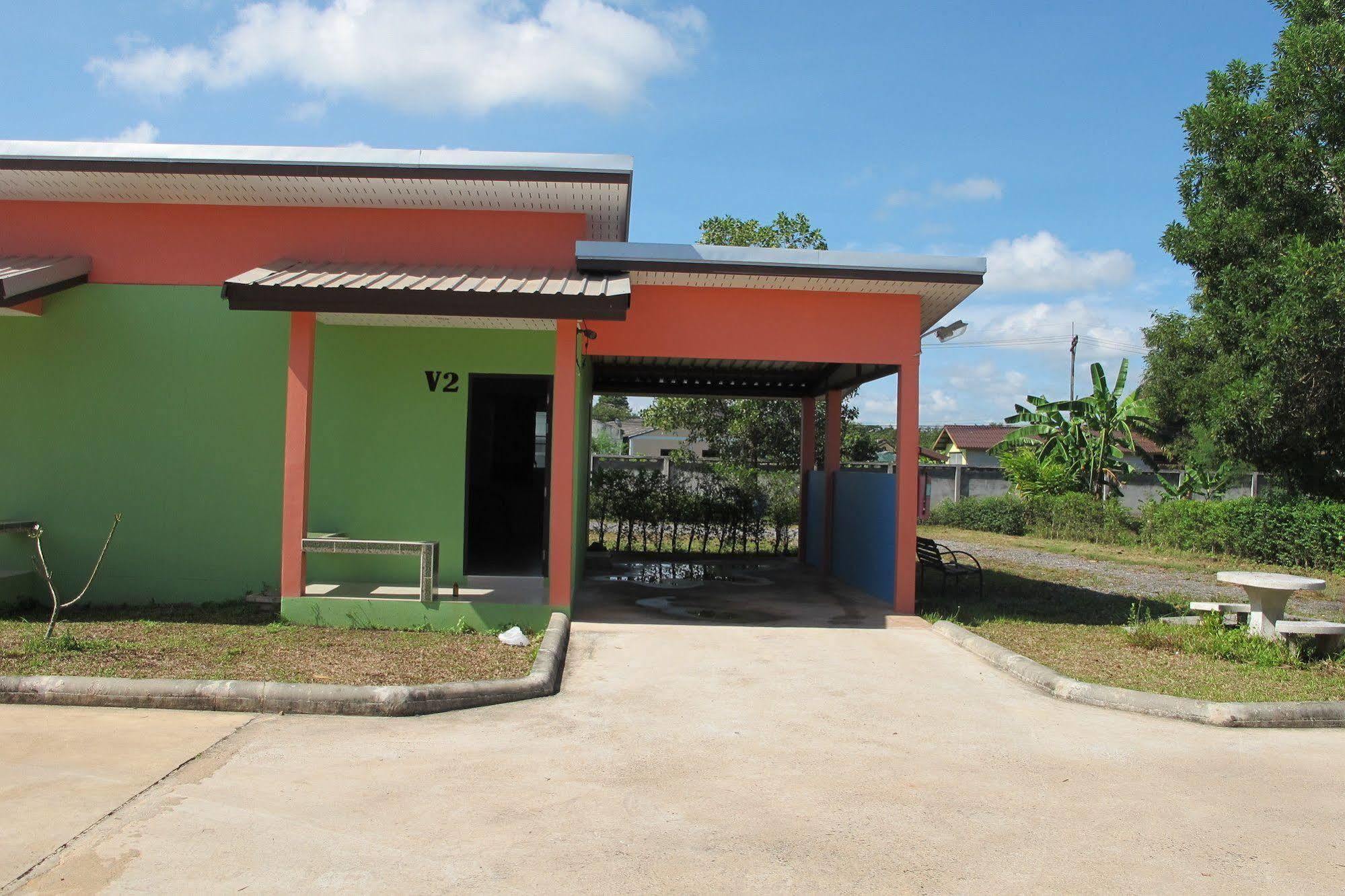 Tongmai Resort Surat Thani Exterior foto