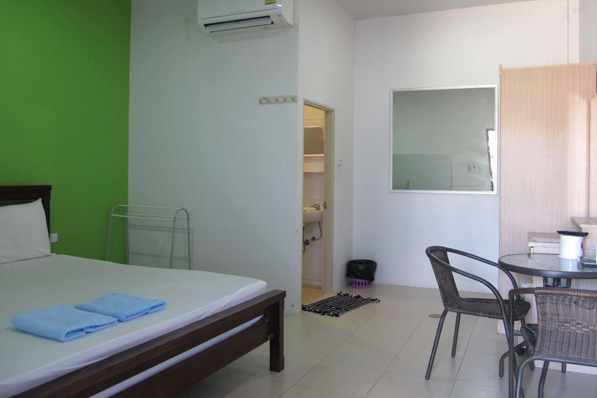 Tongmai Resort Surat Thani Exterior foto